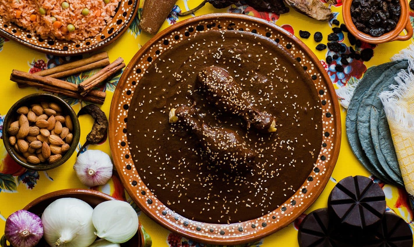 Sabores tradicionales de Puebla: una ruta gastronómica por la ciudad
